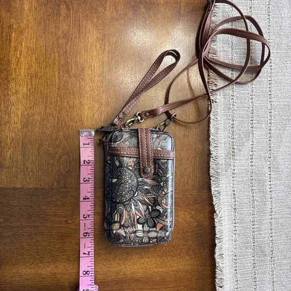 sakroots crossbody wallet purse - Picture 5 of 8
